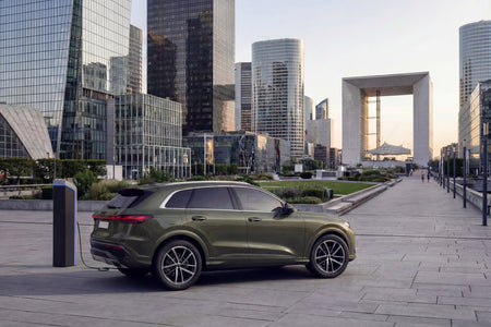 Audi Q5 TFSI PHEV charging cable