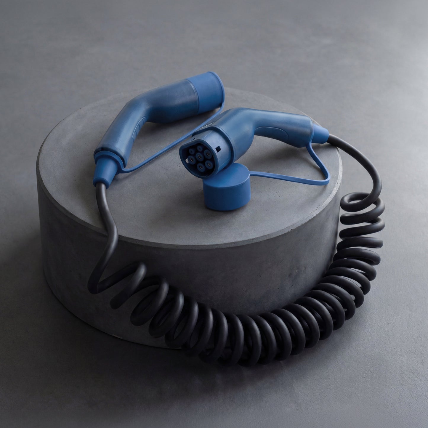 Type 2  | mode 3 | 32a | 22kW | coiled charging cable